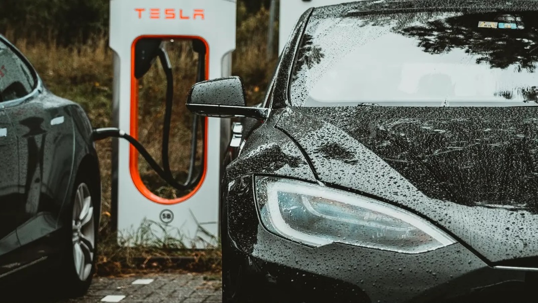 El auge del carro eléctrico en Colombia: ¿Por qué todos están haciendo el cambio este 2026? — foto 2