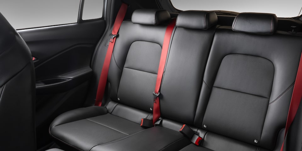 El Chevrolet Sonic aterriza en el asfalto colombiano convertido en un contendiente de peso — foto 3