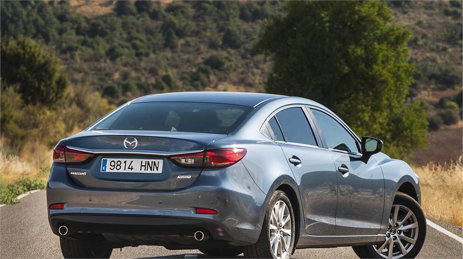 La maestría del sedán ejecutivo: Todo sobre el Mazda 6 — foto 2