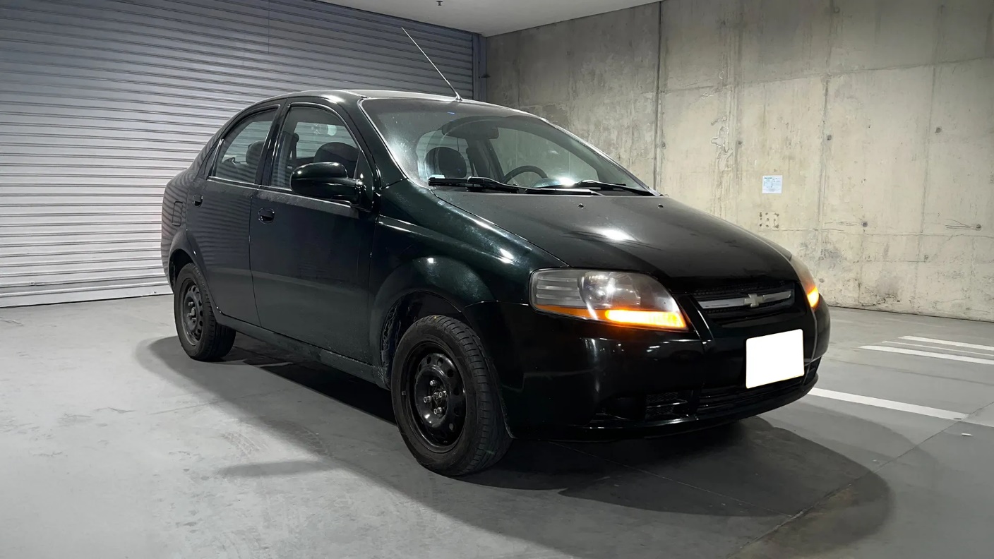 ¡NO LOS COMPRES! 5 Autos Tragones y 5 que Ahorran Gasolina — foto 2