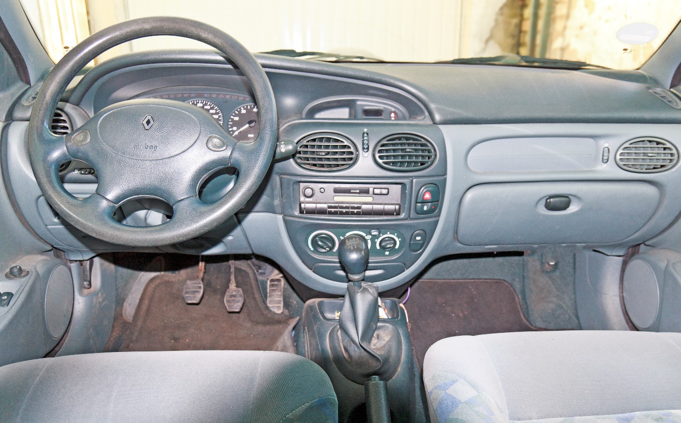 El pulso de una época dorada: La historia íntima del Renault Mégane 1 — foto 1
